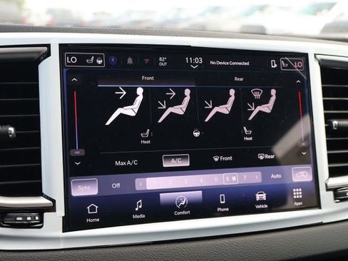 New 2026 Chrysler Voyager LX FWD image 13
