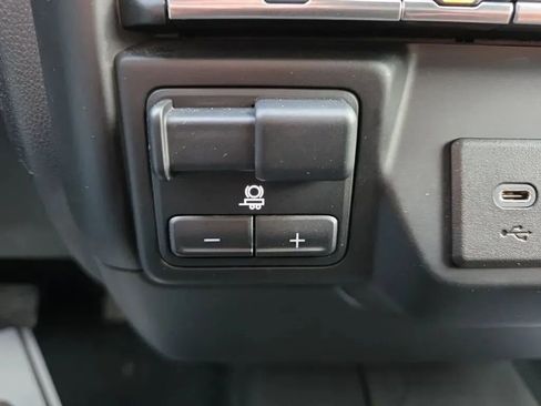 Used 2021 Chevrolet Silverado 1500 RST image 27