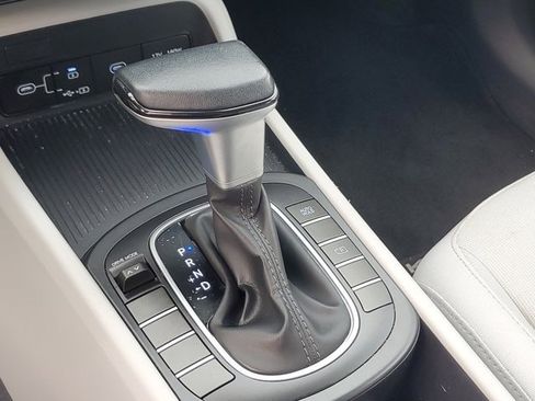 Used 2024 Hyundai Kona SEL FWD image 26