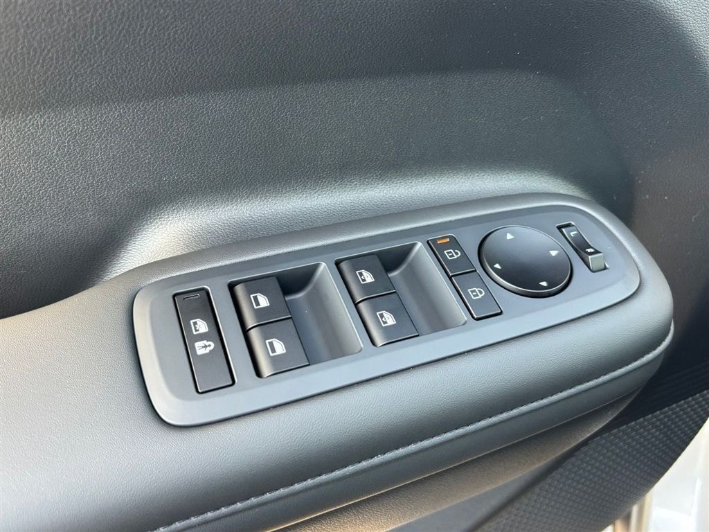 New 2027 Hyundai Santa Fe SEL FWD image 10