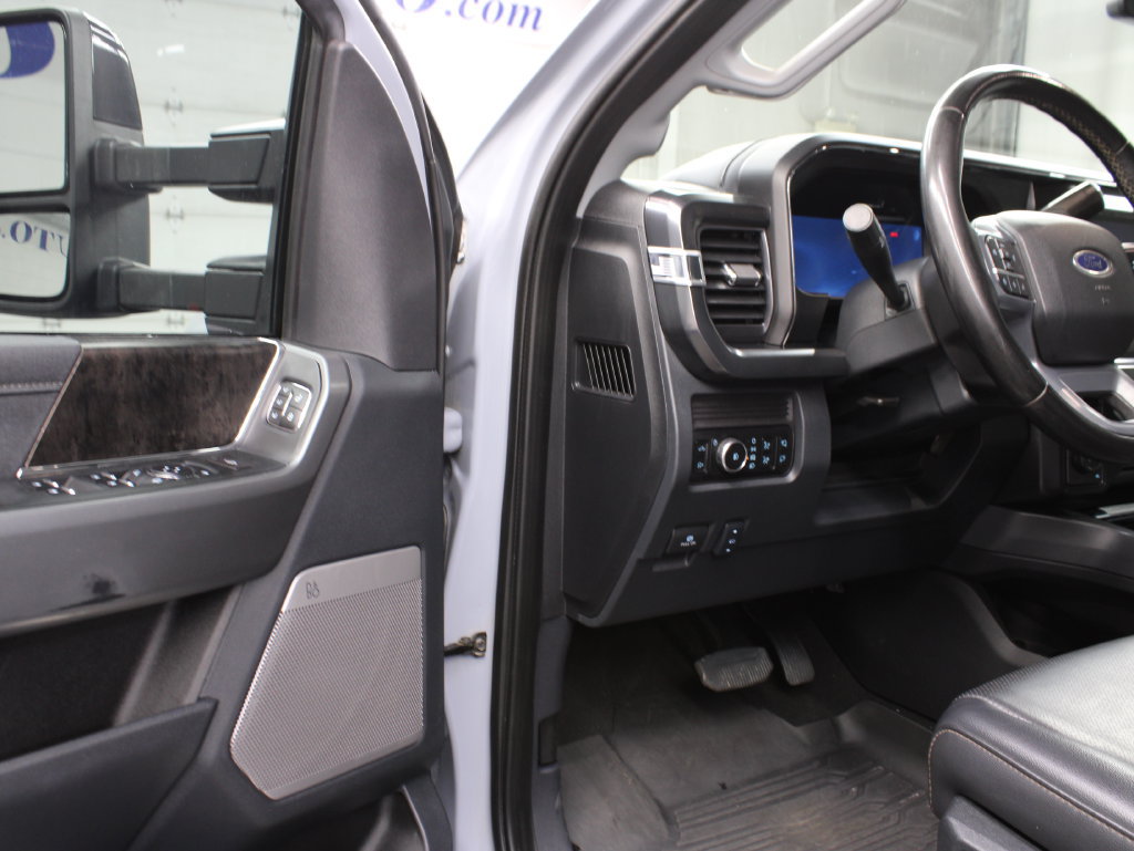 Used 2025 Ford F450 Lariat w/ FX4 Off-Road Package AWD/4WD image 61