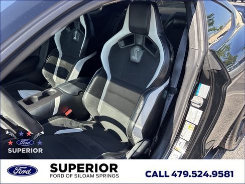 Used 2020 Ford Mustang Shelby GT500 w/ Technology Package RWD image 18