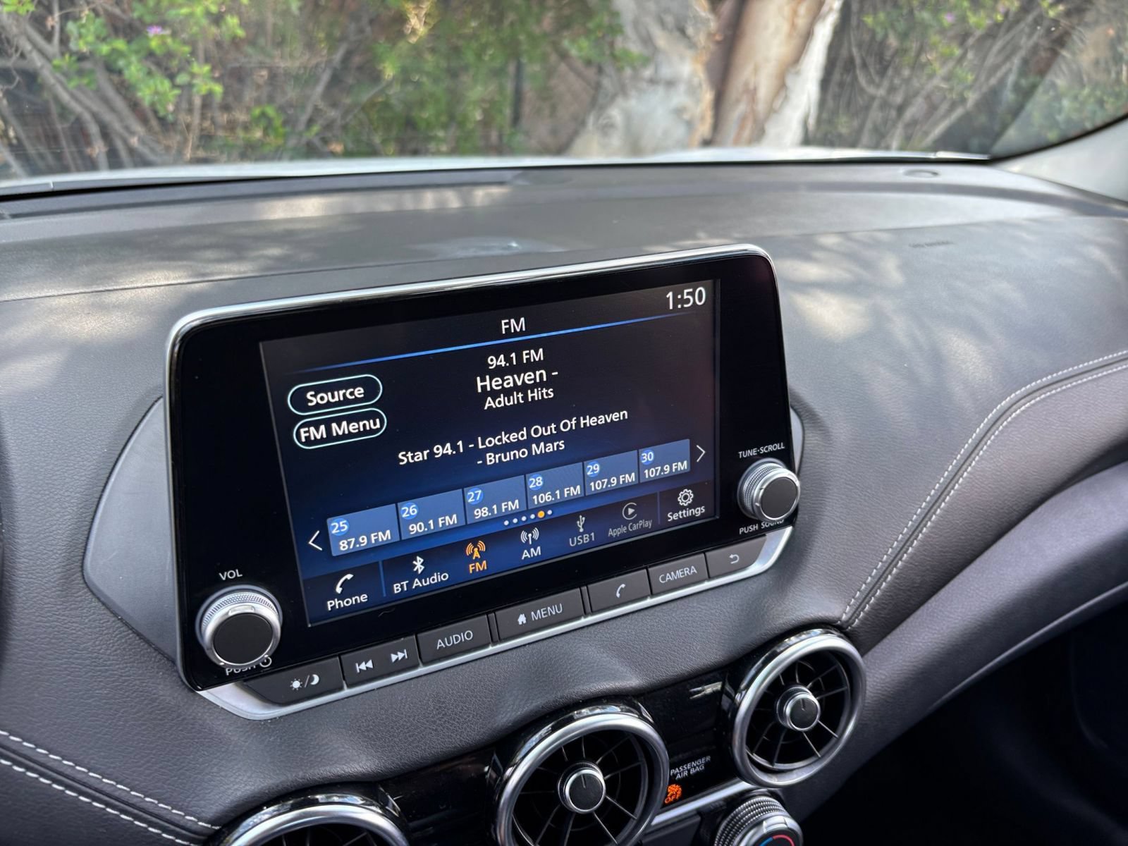 Used 2025 Nissan Sentra SV FWD image 19