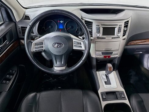 Used 2014 Subaru Legacy 2.5i Limited image 3