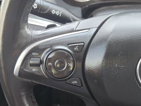 Used 2021 Buick Enclave Essence w/ Sound and Sites Package image 28