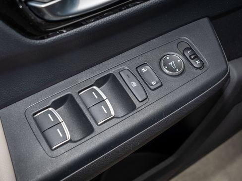 Certified 2023 Honda CR-V EX-L image 28