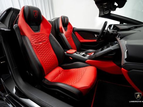 Used 2019 Lamborghini Huracan LP 580-2 image 39