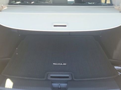 New 2026 Nissan Rogue SV FWD image 23