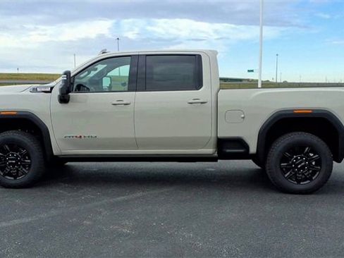 New 2026 GMC Sierra 2500 AT4 w/ AT4 Premium Plus Package image 5