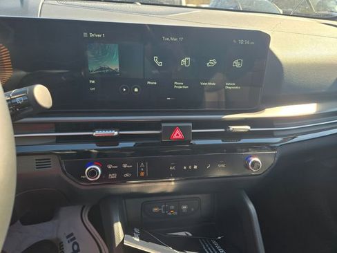 New 2026 Kia Sportage EX image 5