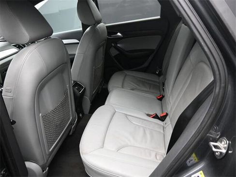 Used 2018 Audi Q3 2.0T Premium image 15