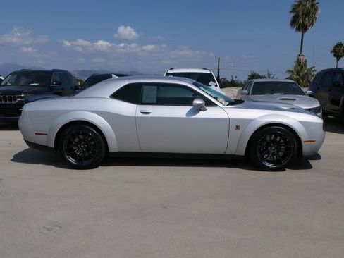 Used 2021 Dodge Challenger R/T Scat Pack image 3