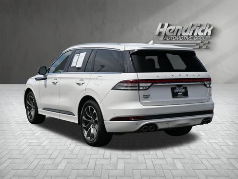 Used 2021 Lincoln Aviator Grand Touring w/ Equipment Group 302A AWD/4WD image 8