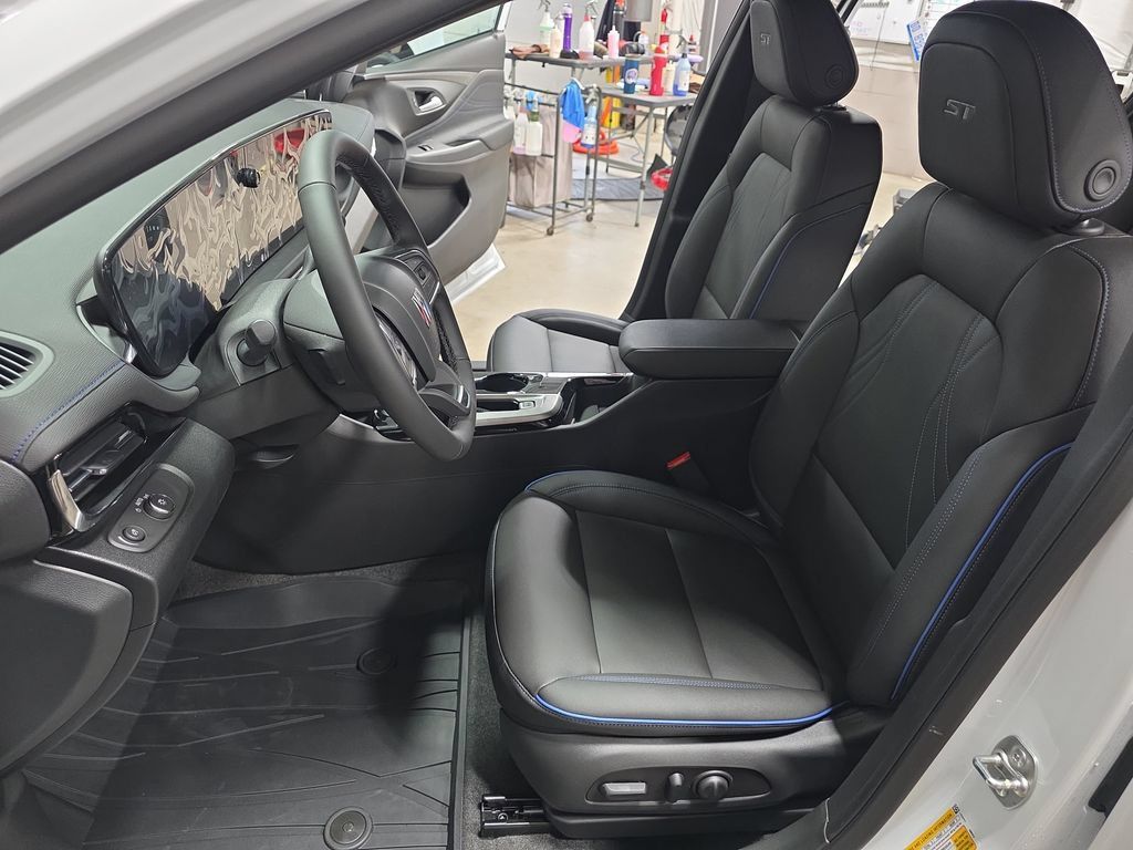 New 2026 Buick Envista Sport Touring w/ Convenience I Package FWD image 14