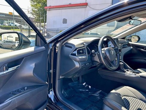 Certified 2024 Toyota Camry SE AWD/4WD image 9
