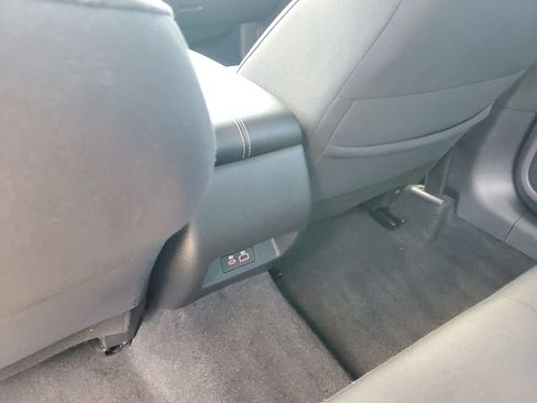 Used 2023 Nissan Altima 2.5 SV w/ SV Premium Package FWD image 14