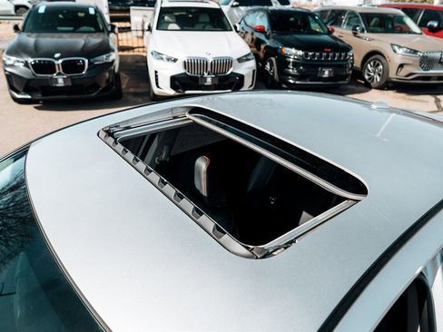 Used 2019 Nissan Altima 2.5 SR w/ SR Premium Package image 33