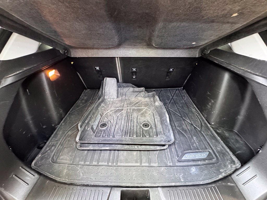 Used 2025 Chevrolet Trax ACTIV w/ Sunroof Package FWD image 50