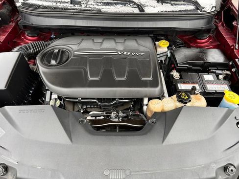 Certified 2019 Jeep Cherokee Limited image 9