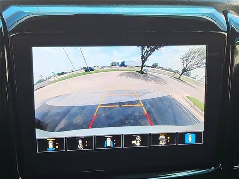Certified 2023 Chevrolet Traverse RS w/ LPO, Floor Liner Package AWD/4WD image 14