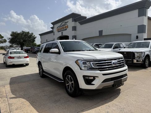 Used 2020 Ford Expedition XLT w/ Equipment Group 202A RWD image 44