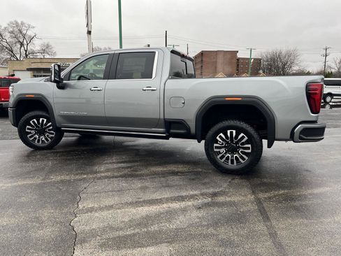 New 2026 GMC Sierra 2500 Denali Ultimate image 11
