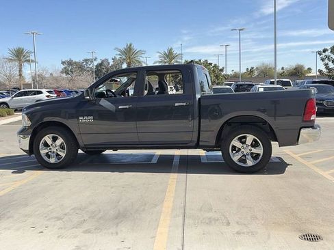 Used 2018 RAM 1500 Big Horn image 9