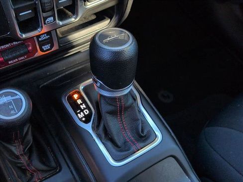 Used 2021 Jeep Gladiator Rubicon image 7