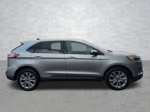 Certified 2024 Ford Edge Titanium AWD/4WD image 3