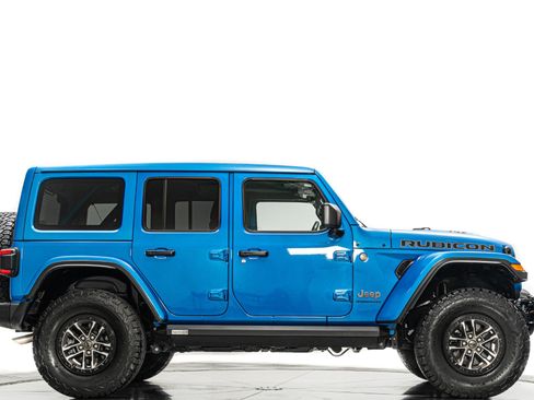 Used 2024 Jeep Wrangler Unlimited Rubicon 392 image 2