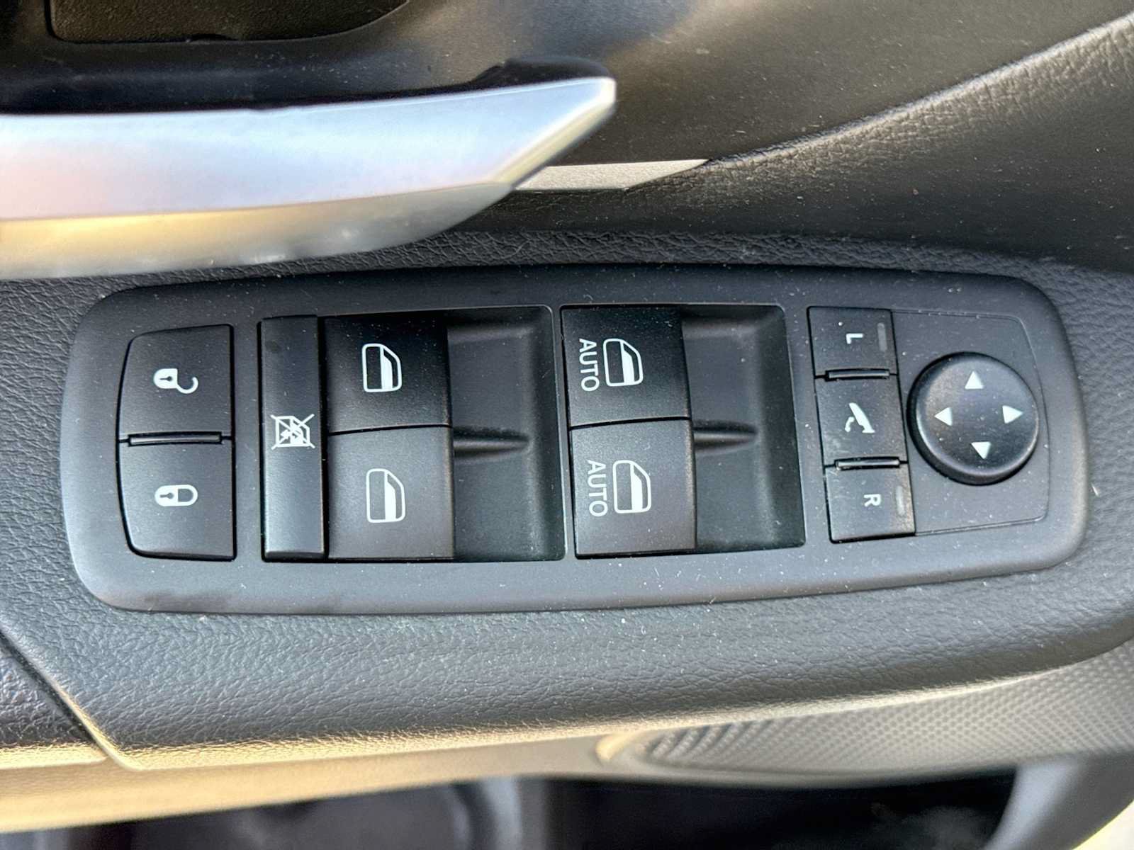 Used 2019 RAM 1500 Big Horn AWD/4WD image 16