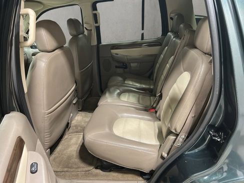 Used 2003 Ford Explorer Eddie Bauer image 21