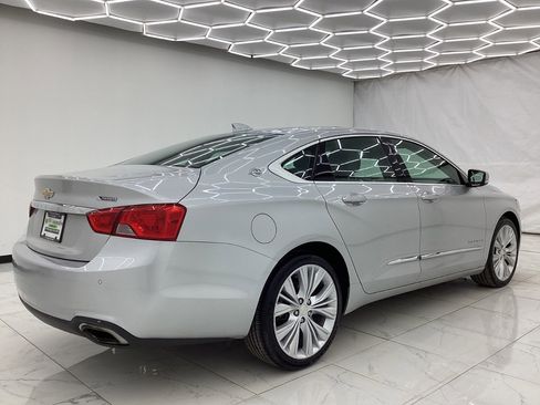 Used 2017 Chevrolet Impala Premier w/ Enhanced Convenience Package image 11