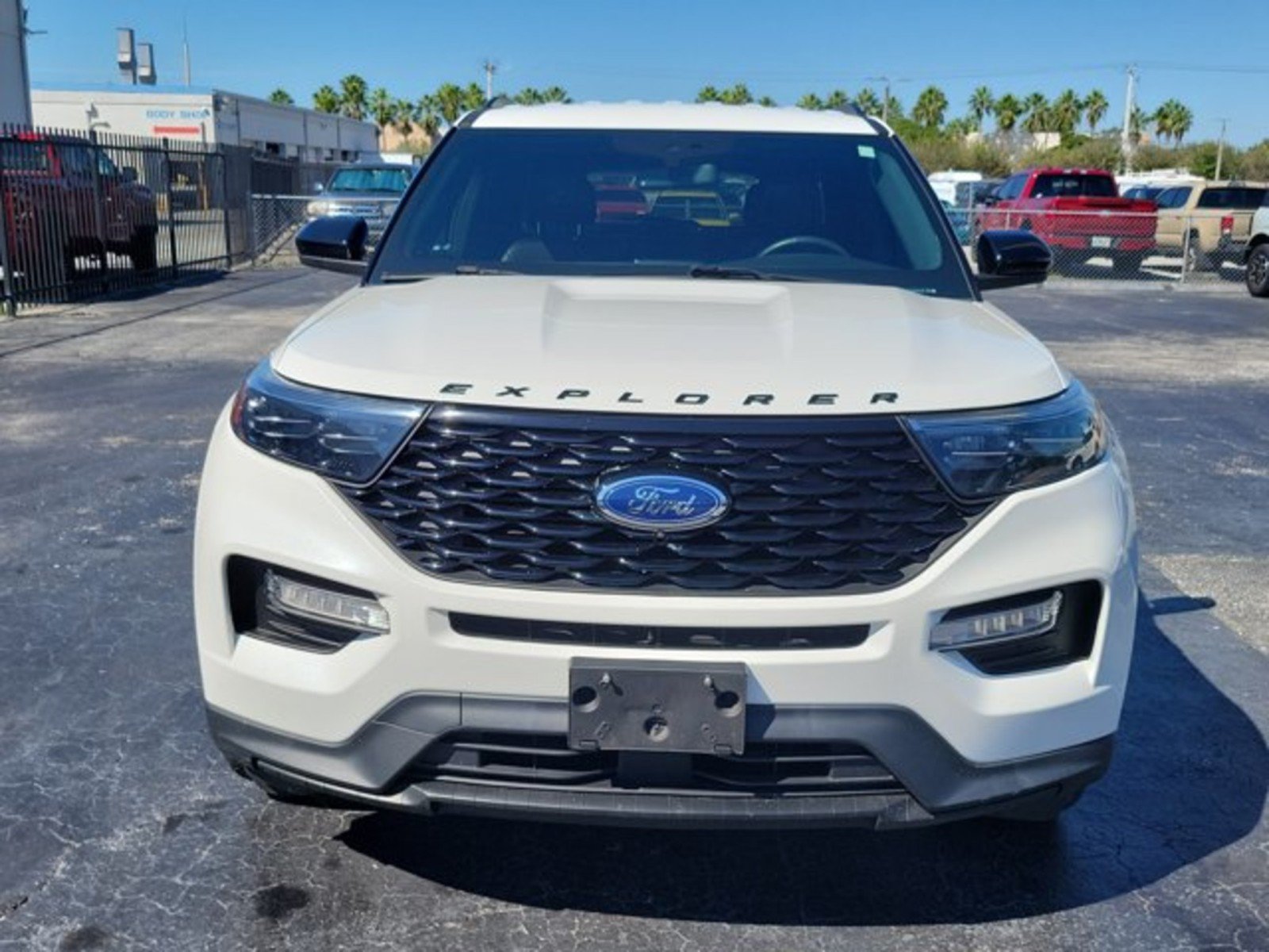 Used 2022 Ford Explorer ST-Line w/ Class IV Trailer Tow Package RWD image 2