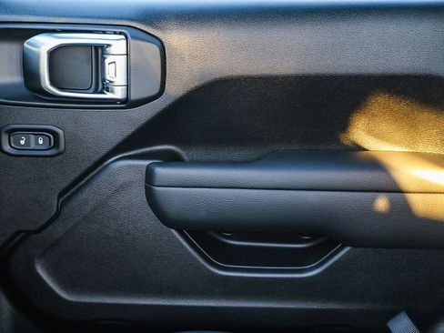 New 2026 Jeep Wrangler Unlimited Sport AWD/4WD image 21