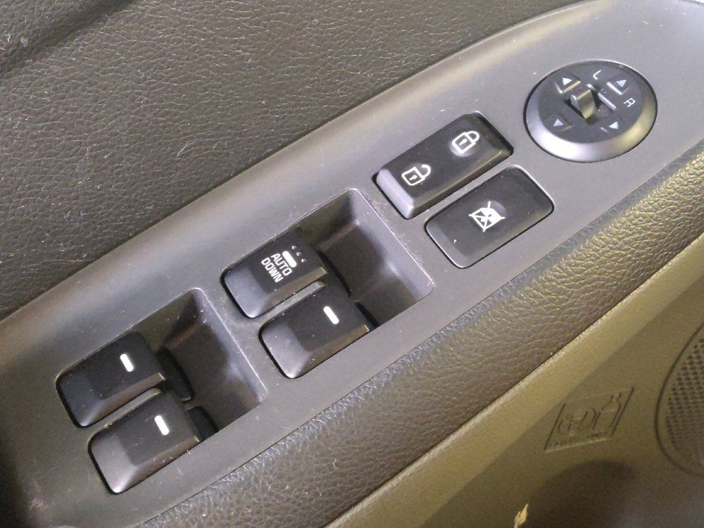 Used 2017 Kia Forte LX FWD image 27