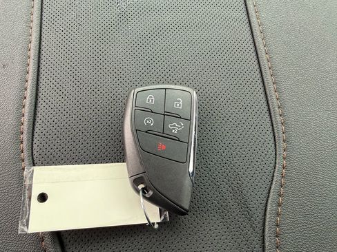 New 2026 GMC Sierra 1500 AT4 w/ AT4 Premium Package image 38