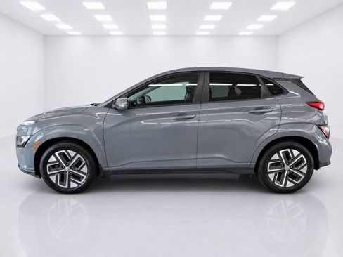 Used 2023 Hyundai Kona Limited FWD image 5