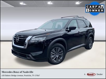 Used 2024 Nissan Pathfinder SV