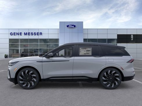 New 2026 Lincoln Nautilus Reserve w/ Jet Appearance Package AWD/4WD image 25