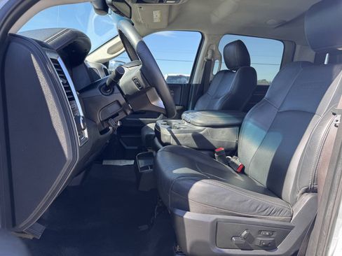 Used 2017 RAM 2500 Laramie AWD/4WD image 7