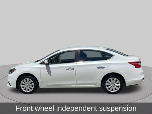 Used 2018 Nissan Sentra S FWD image 2