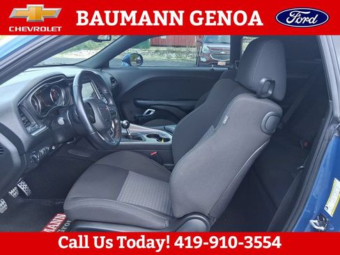 Used 2021 Dodge Challenger R/T Scat Pack RWD image 10