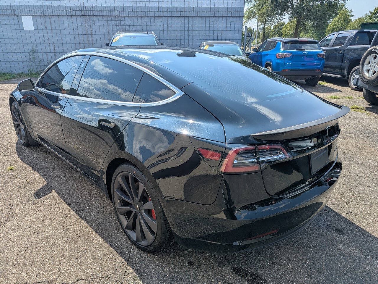 Used 2020 Tesla Model 3 Performance AWD/4WD image 5