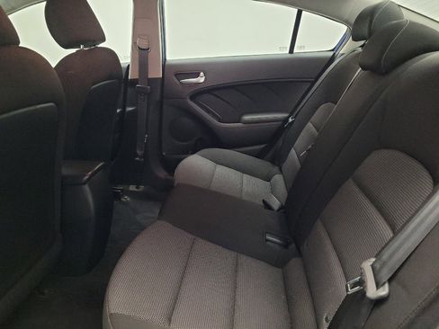Used 2017 Kia Forte LX FWD image 18