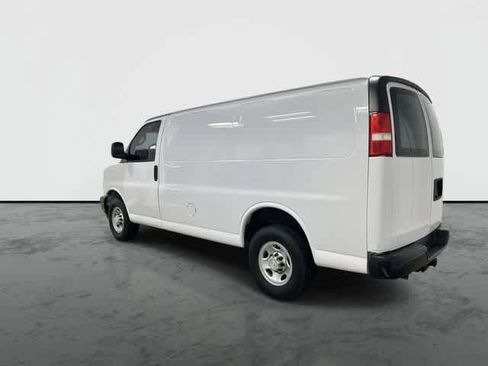 Used 2019 Chevrolet Express 2500 w/ Driver Convenience Package RWD image 9