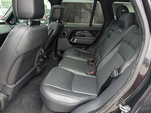 Used 2019 Land Rover Range Rover Supercharged AWD/4WD image 28