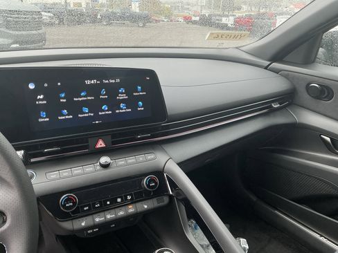 New 2025 Hyundai Elantra N image 15
