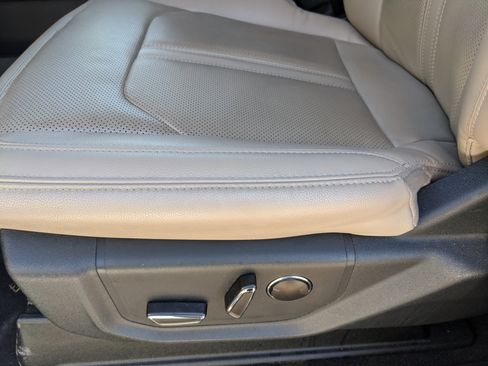 Used 2024 Ford Expedition Max Limited image 27