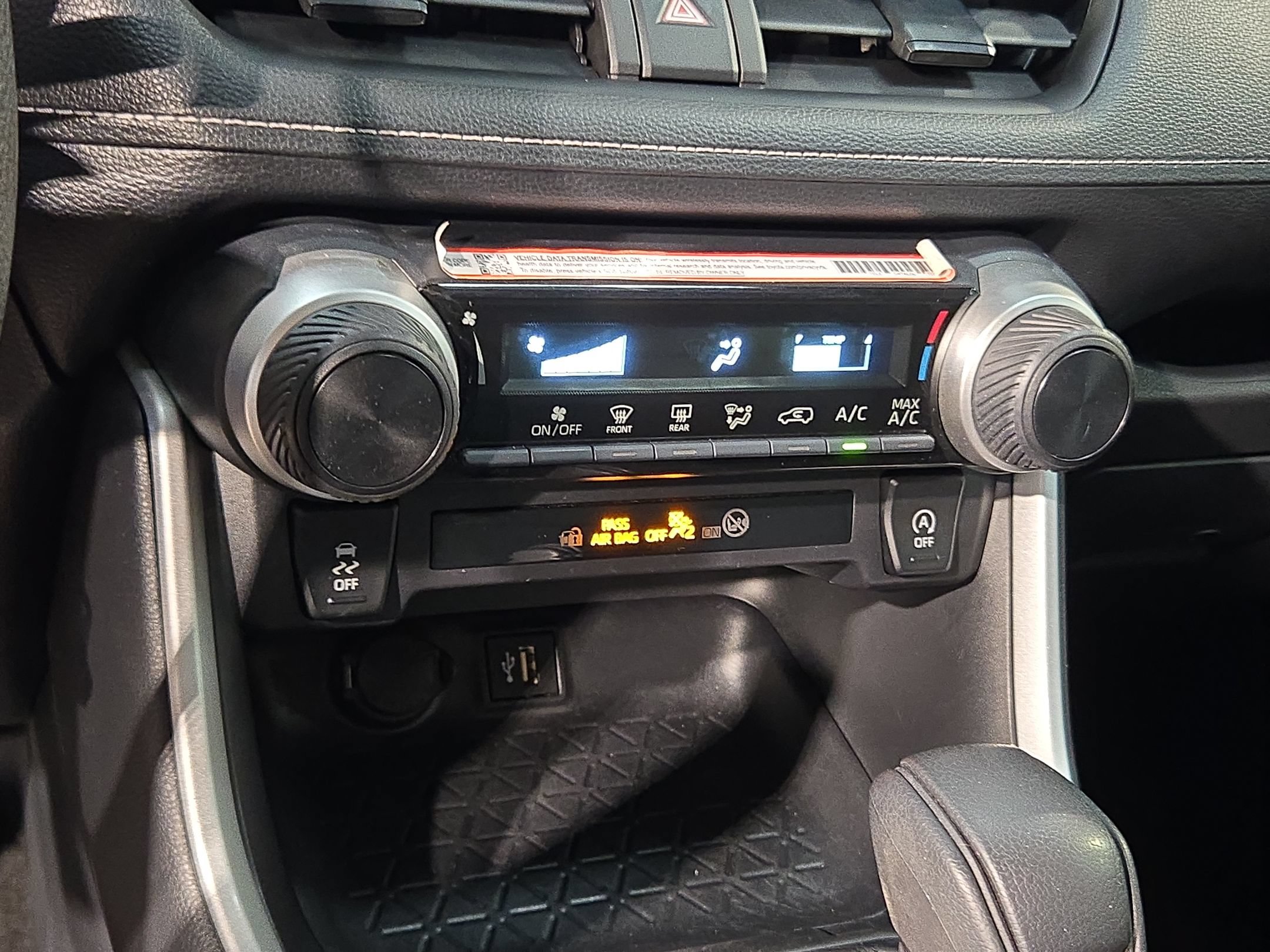 Used 2025 Toyota RAV4 LE FWD image 26